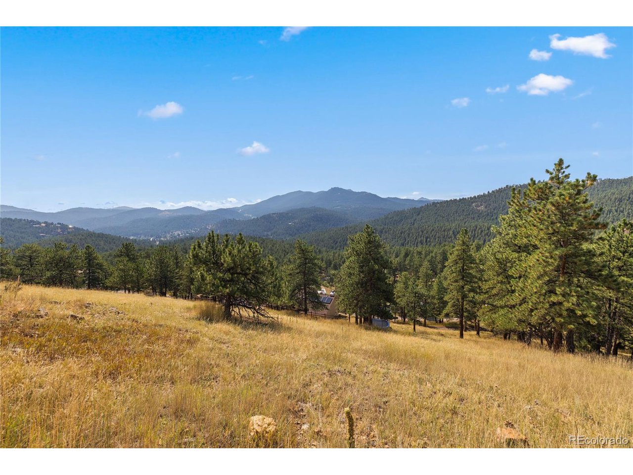 27873 Meadow View Dr