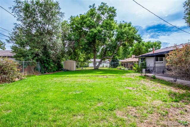 2884 S Ingalls Way