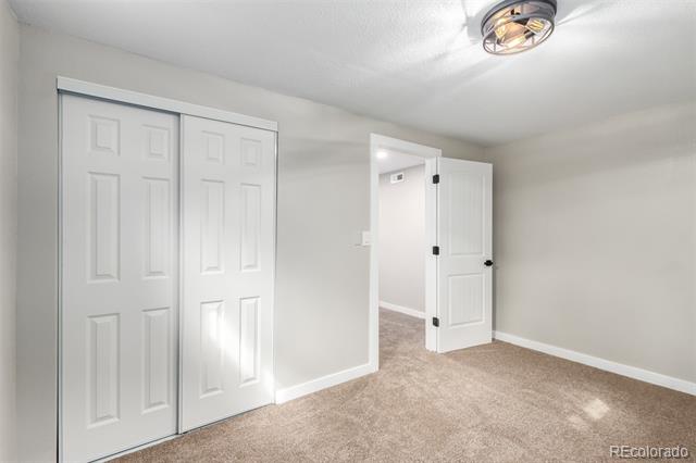 2884 S Ingalls Way