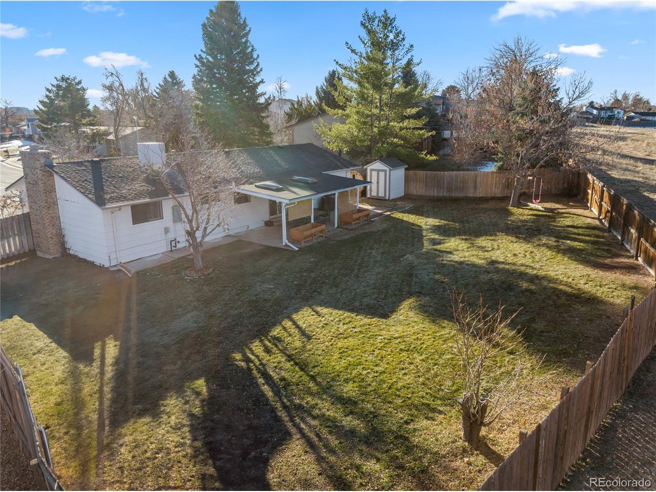 272 Helena Cir