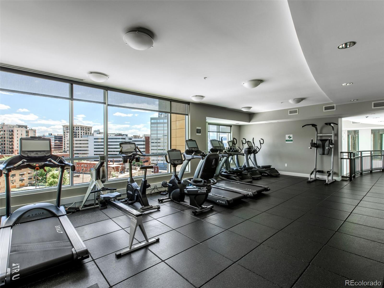 2001 Lincoln Street Unit: 2024