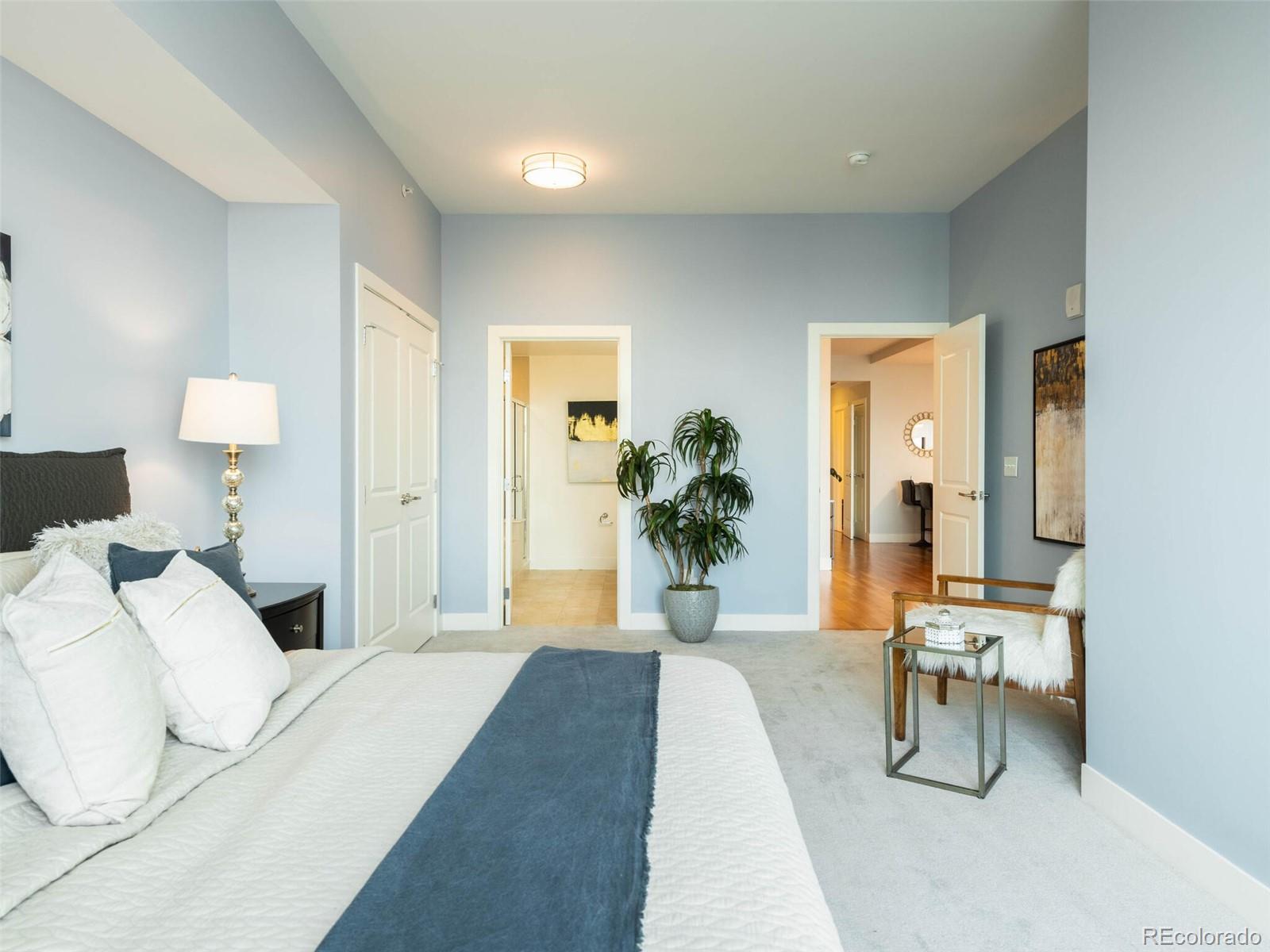 2001 Lincoln Street Unit: 2024