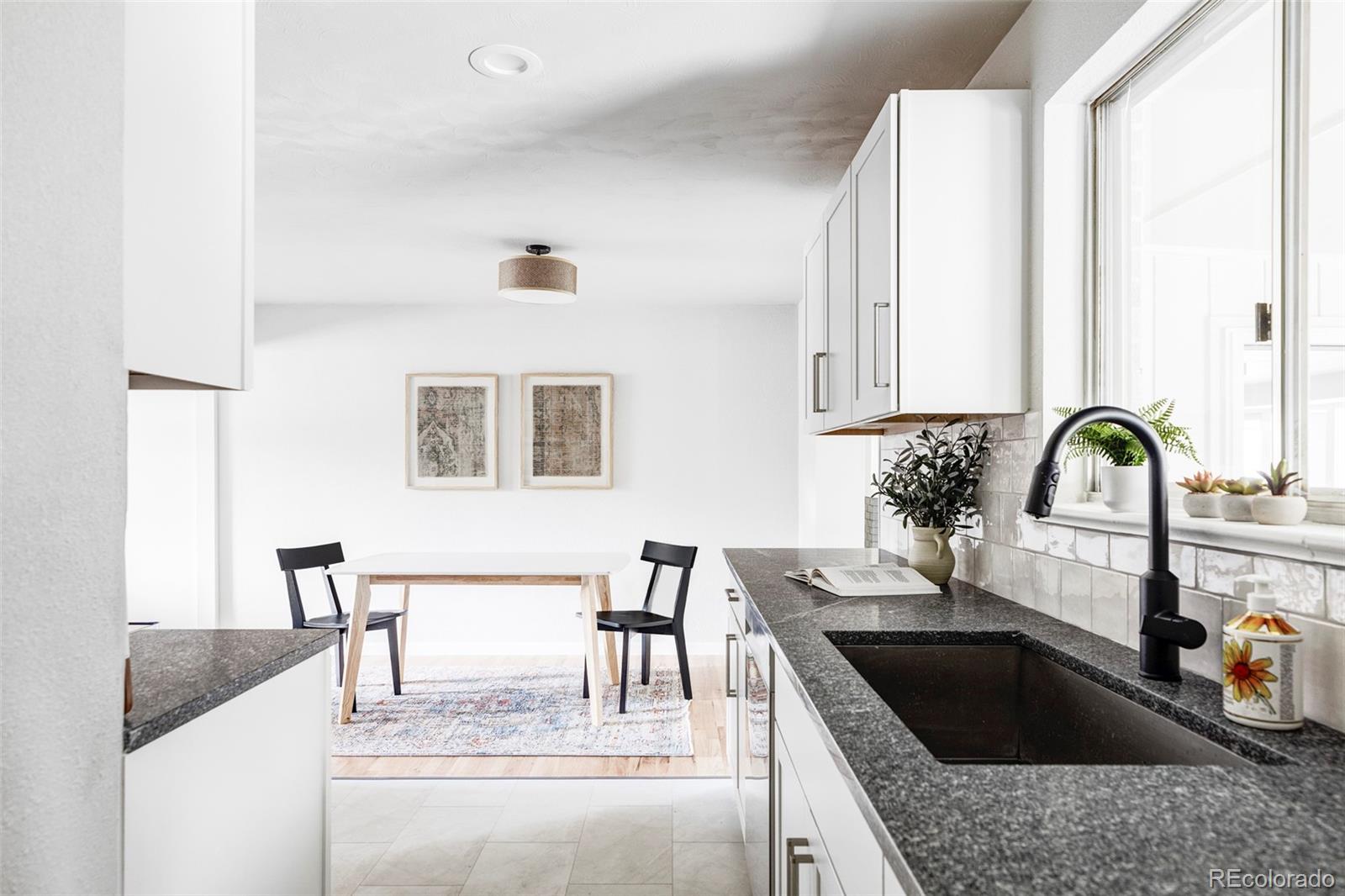 7151 W 75th Place