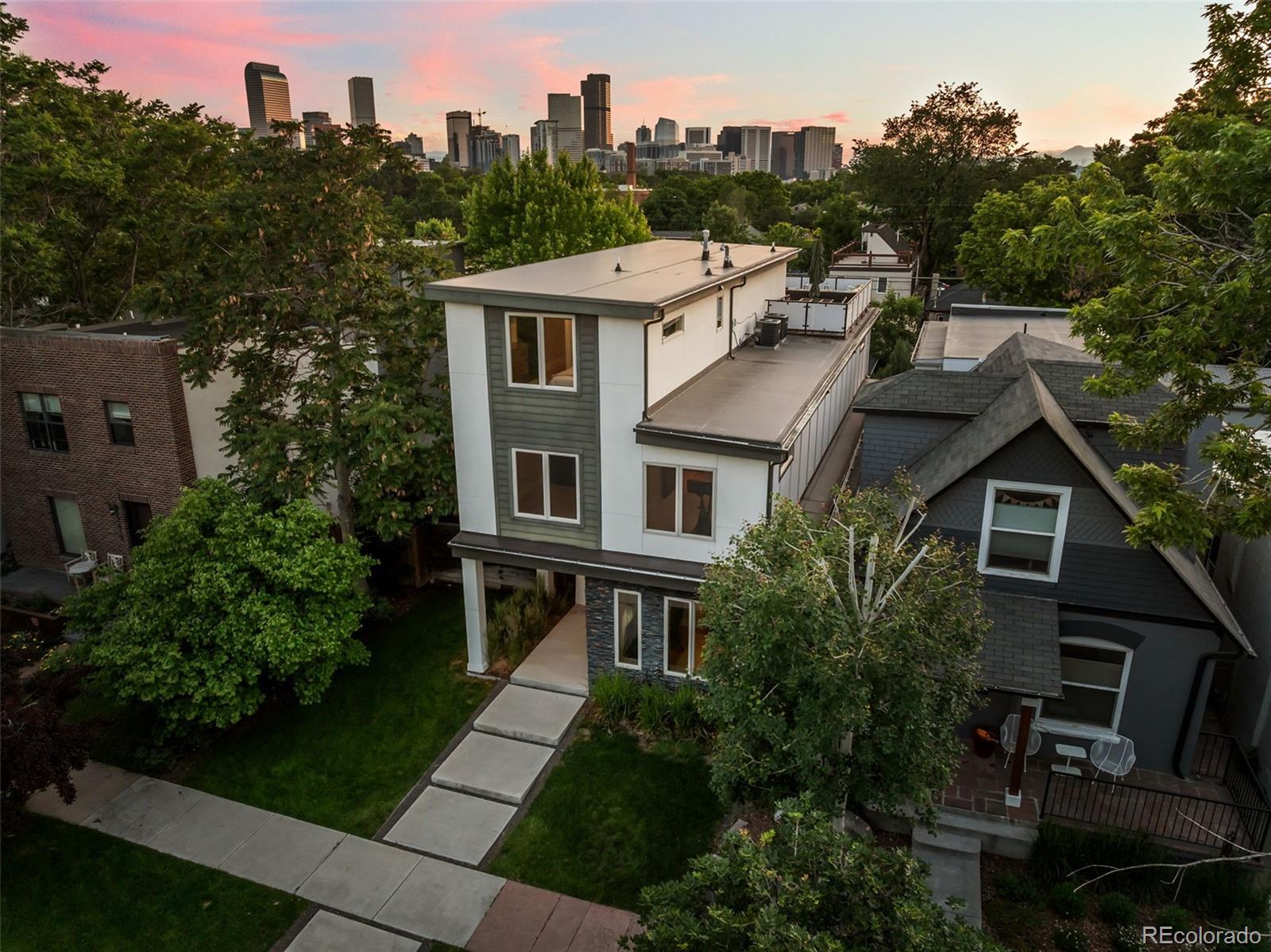 2523 N Humboldt Street