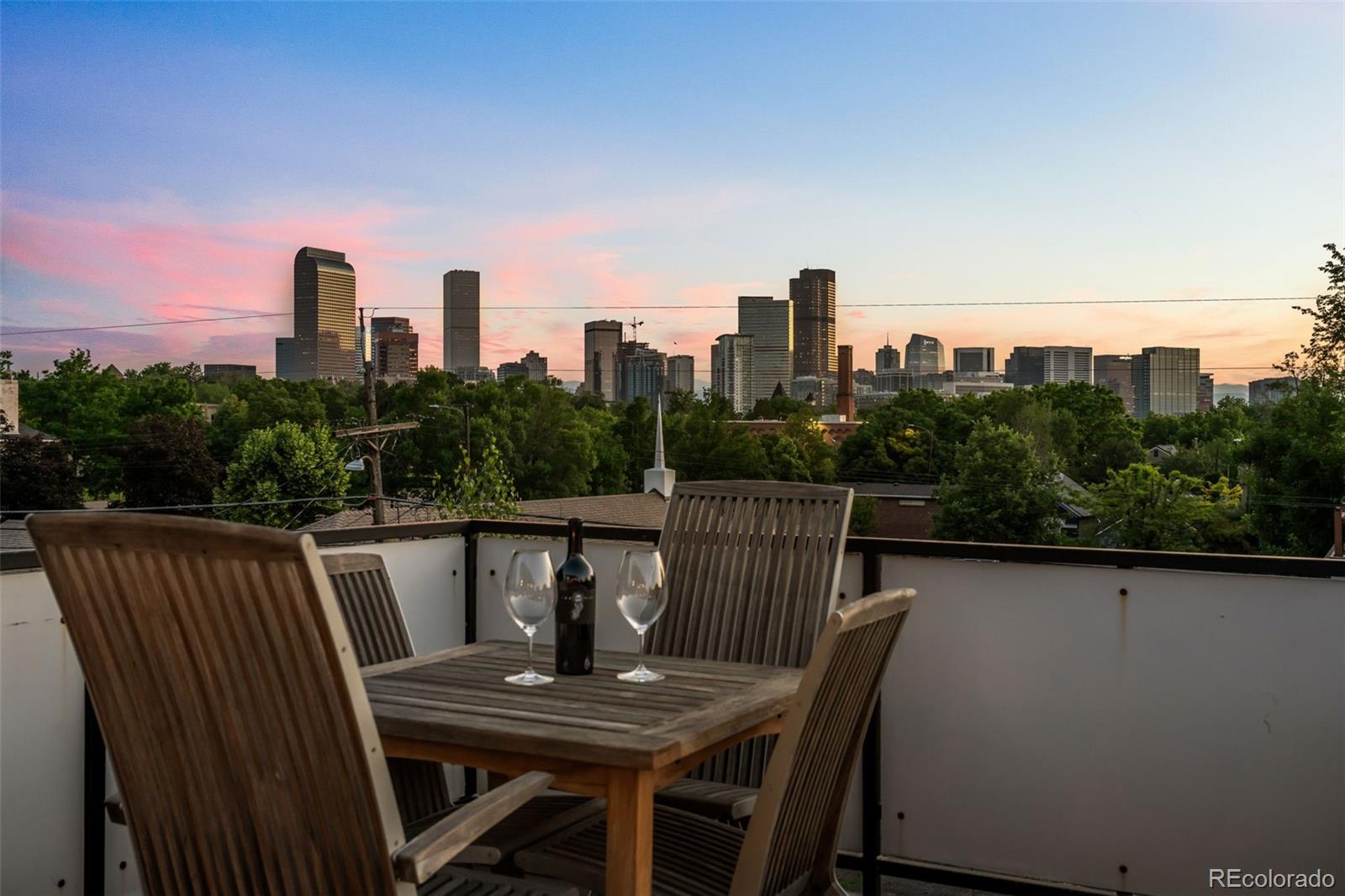 2523 N Humboldt Street