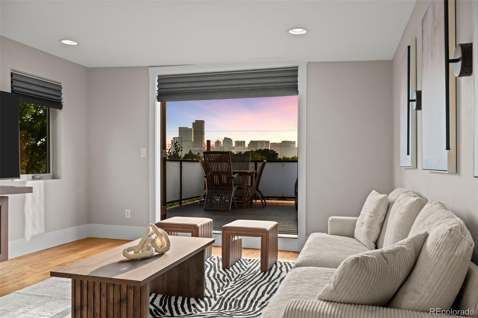 2523 N Humboldt Street