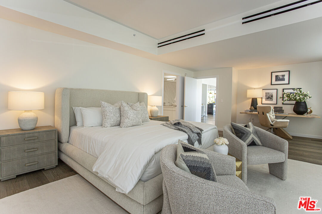 9000 W 3rd St Unit: 601