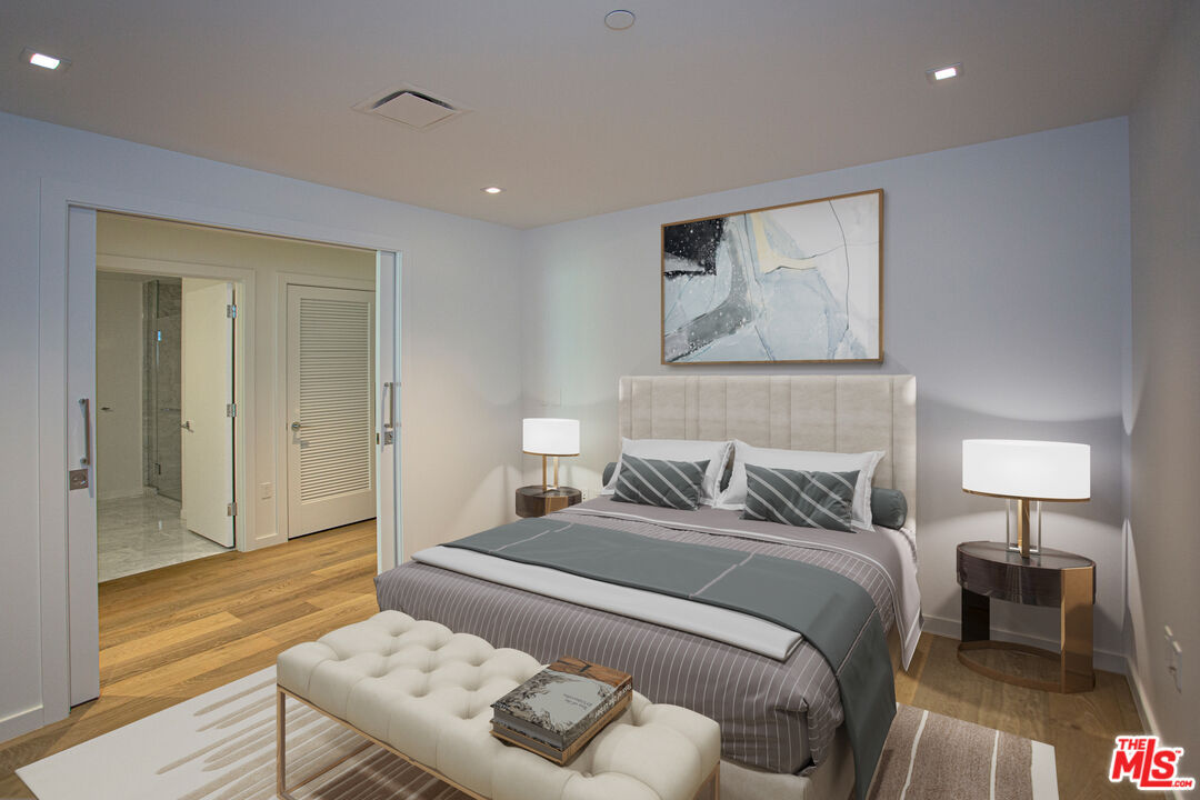 9000 W 3rd St Unit: 305