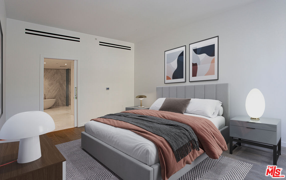 9000 W 3rd St Unit: 305