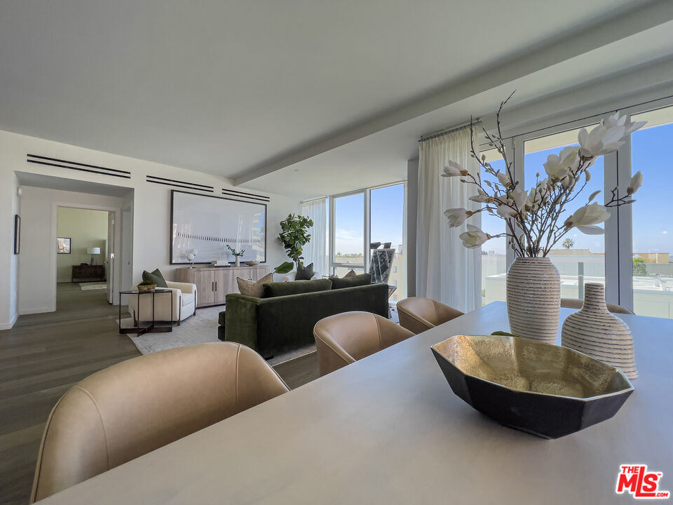 9000 W 3rd St Unit: 604