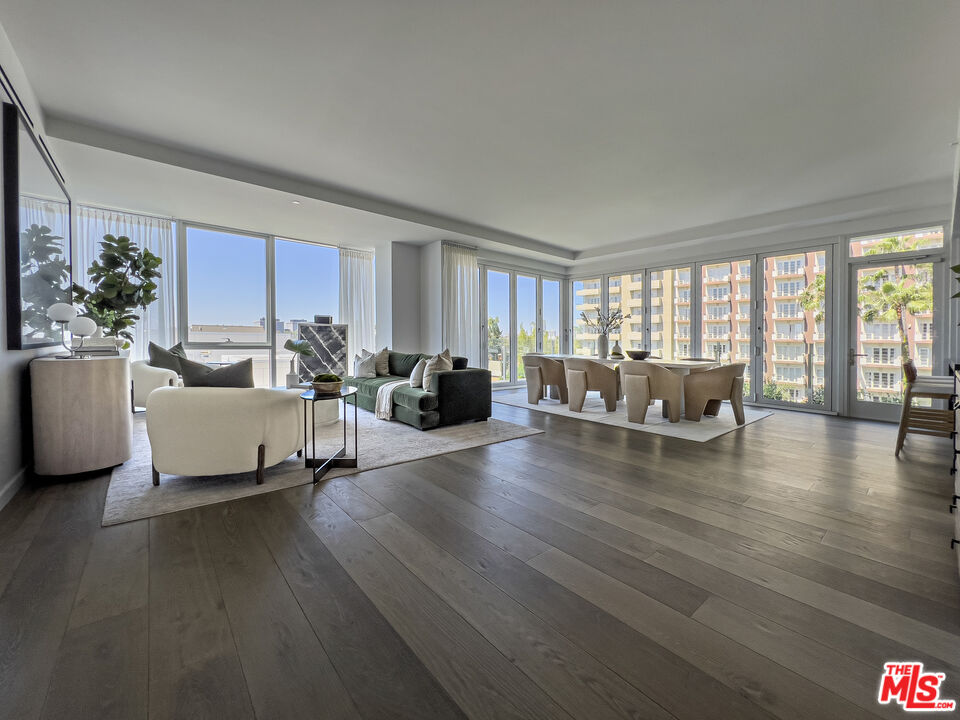 9000 W 3rd St Unit: 604