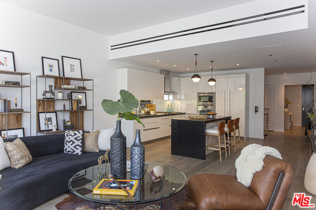 9000 W 3rd St Unit: 103