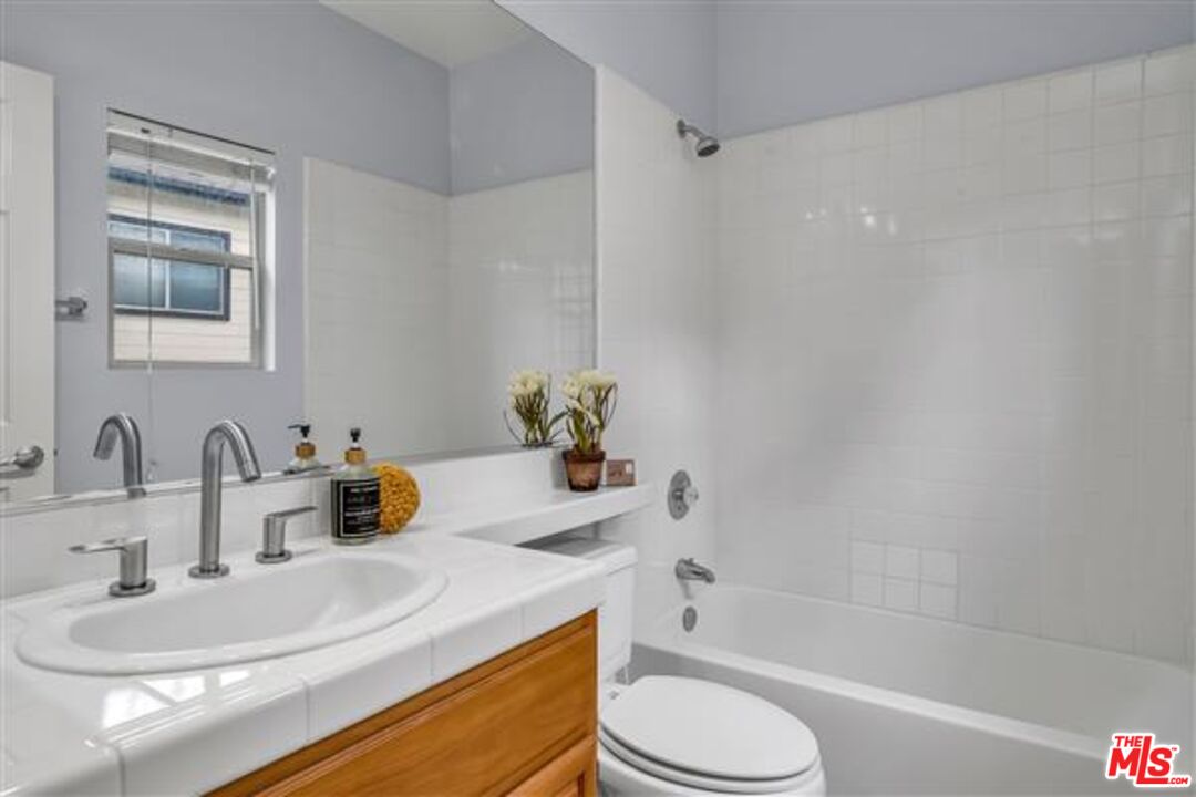 500 N Rosemead Blvd Unit: 30