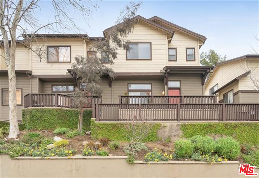 500 N Rosemead Blvd Unit: 30