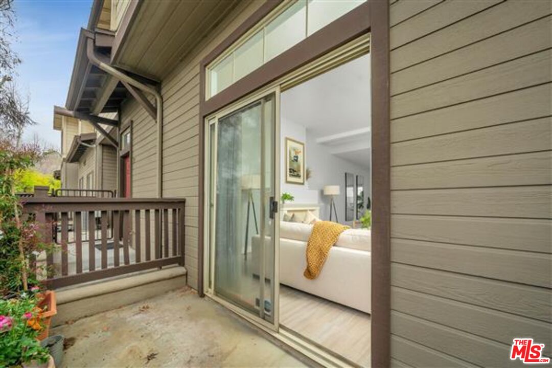 500 N Rosemead Blvd Unit: 30