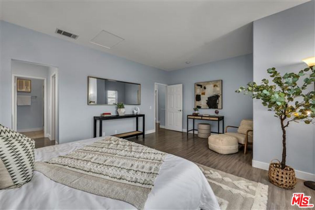 500 N Rosemead Blvd Unit: 30