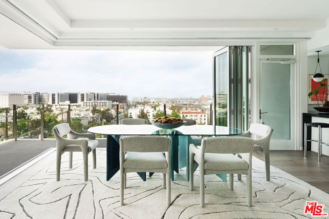 9000 W 3rd St Unit: 403
