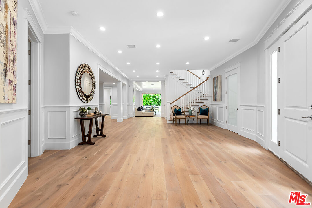 4453 Balboa Ave