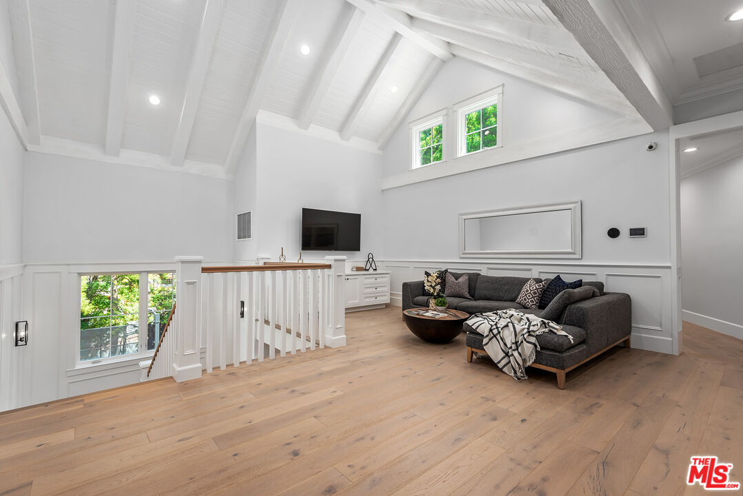 4453 Balboa Ave