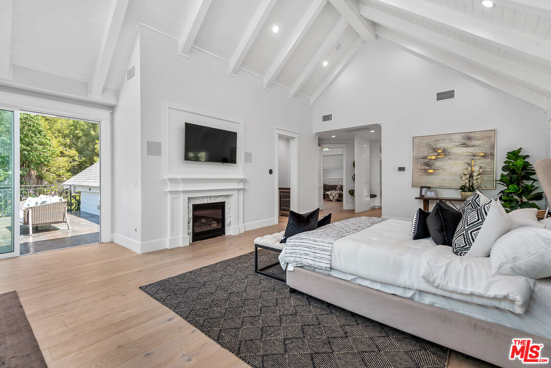 4453 Balboa Ave