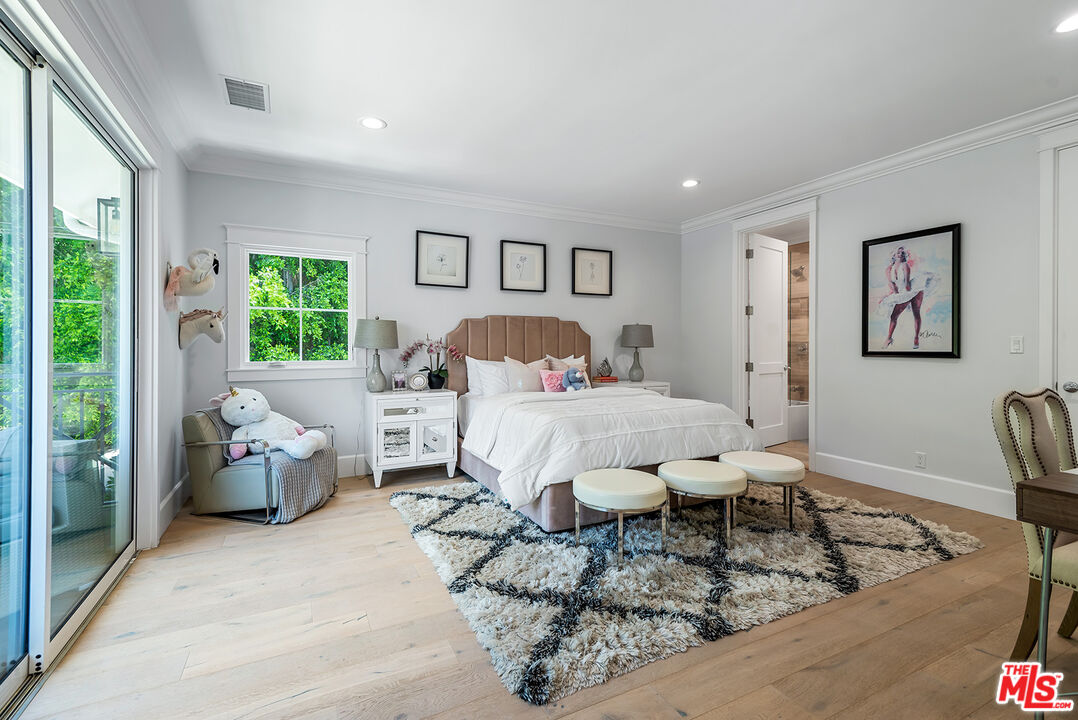 4453 Balboa Ave
