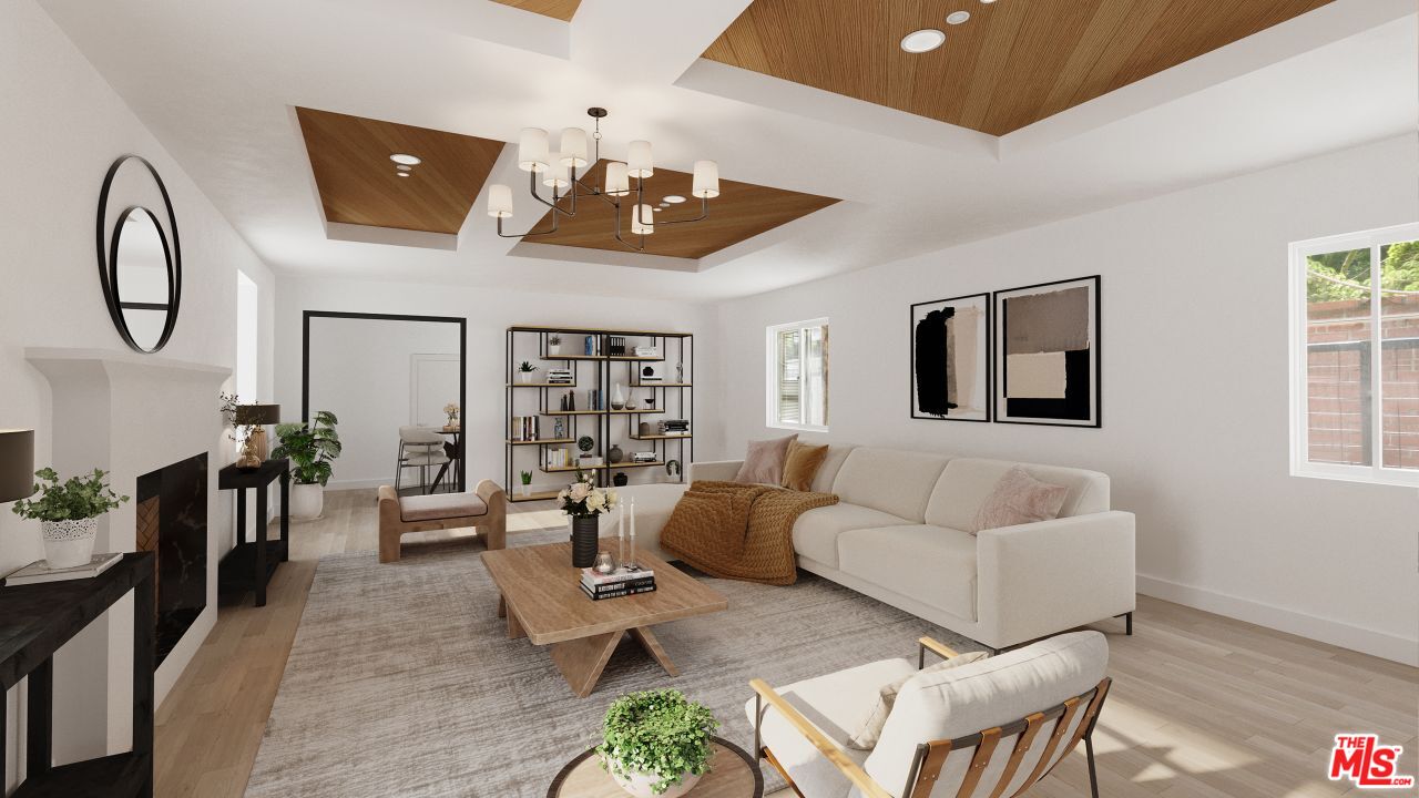 12018 Sarah St