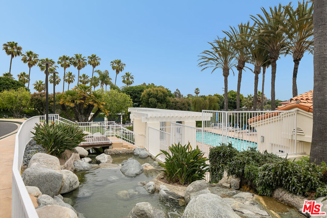 6475 Zuma View Pl Unit: 129