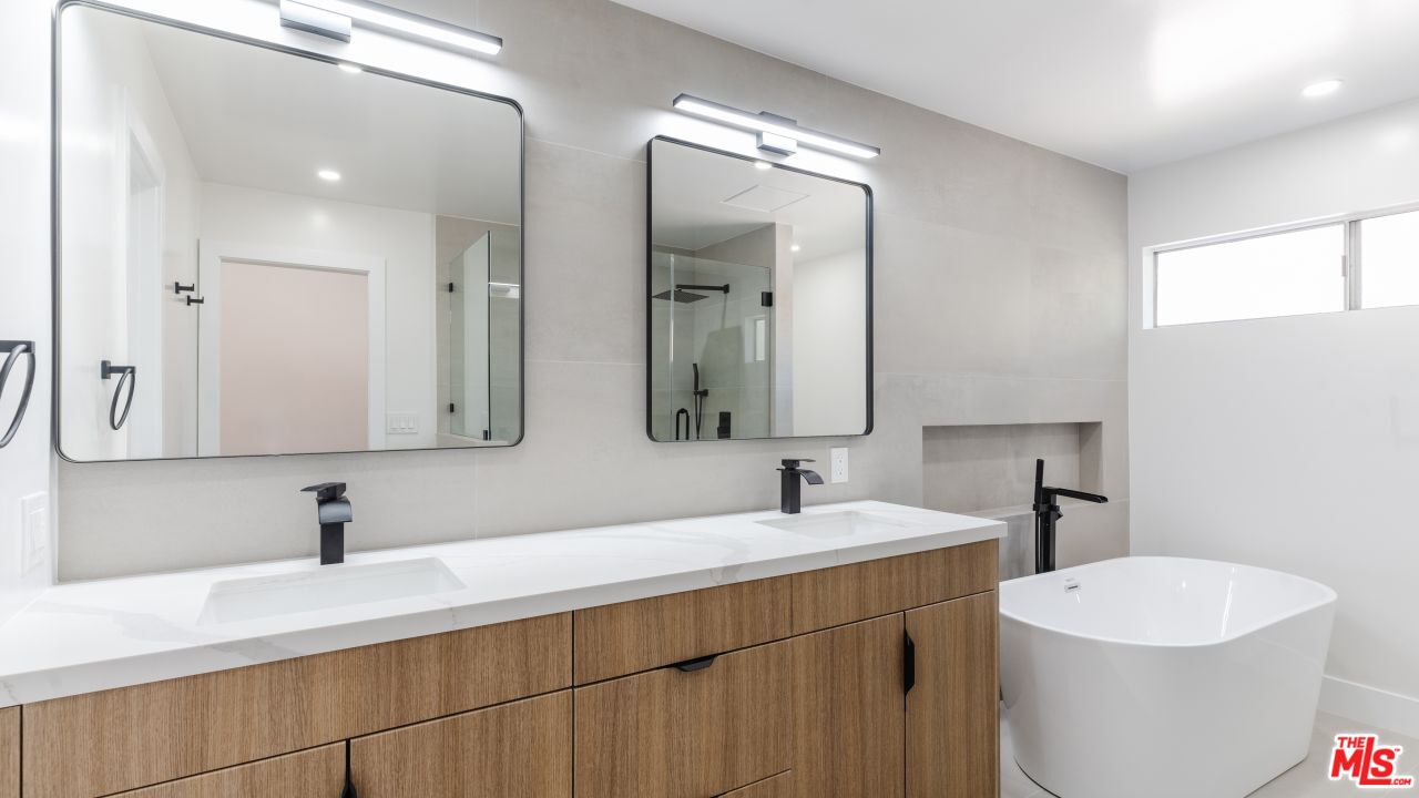 18158 Andrea Cir Unit: 3