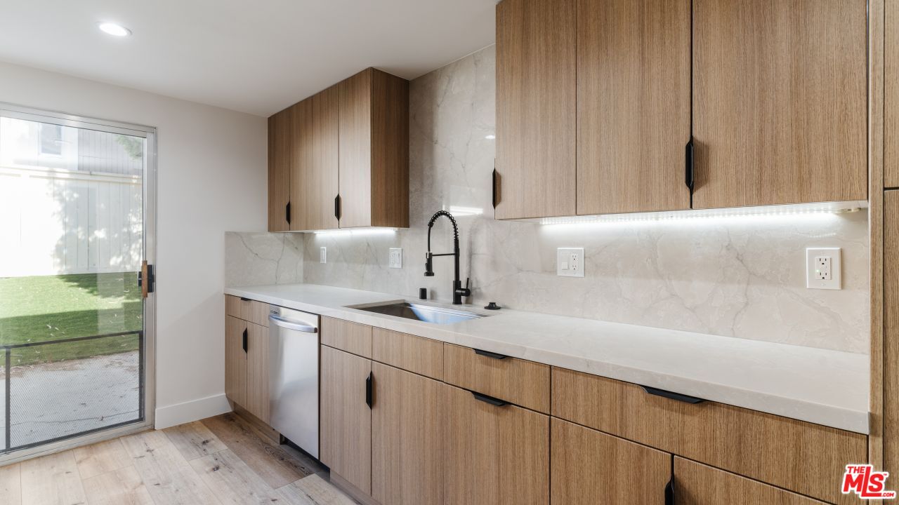18158 Andrea Cir Unit: 3