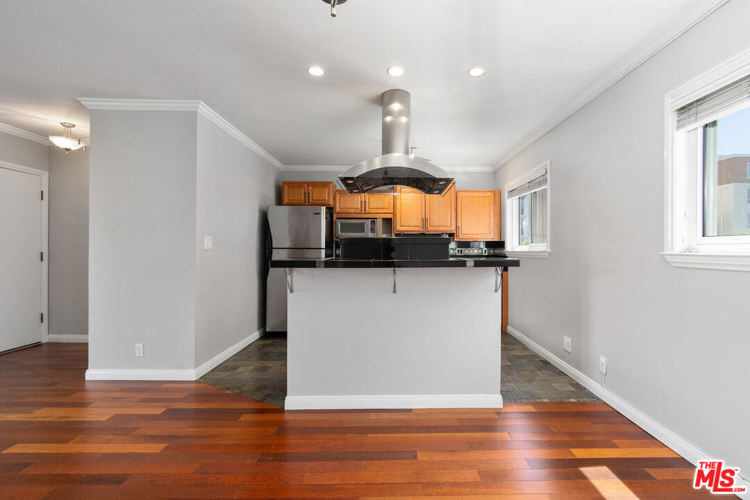 3749 Lockland Dr Unit: Apt D