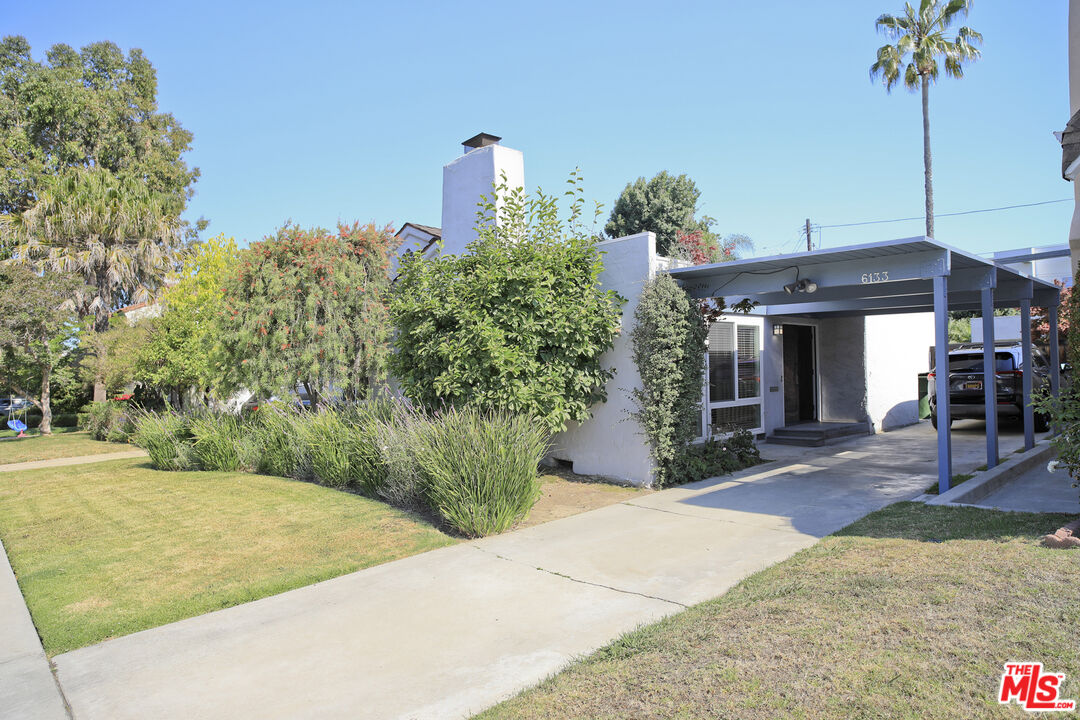 6133 Maryland Dr