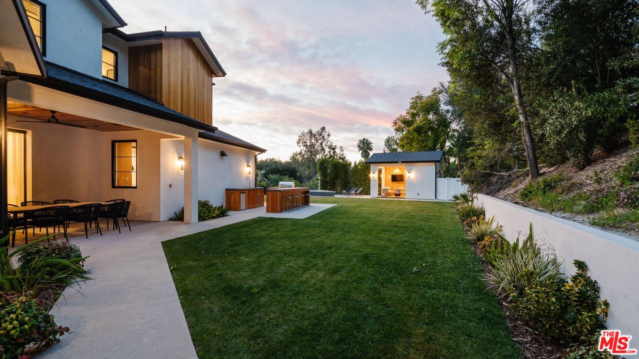 19165 Rosita St