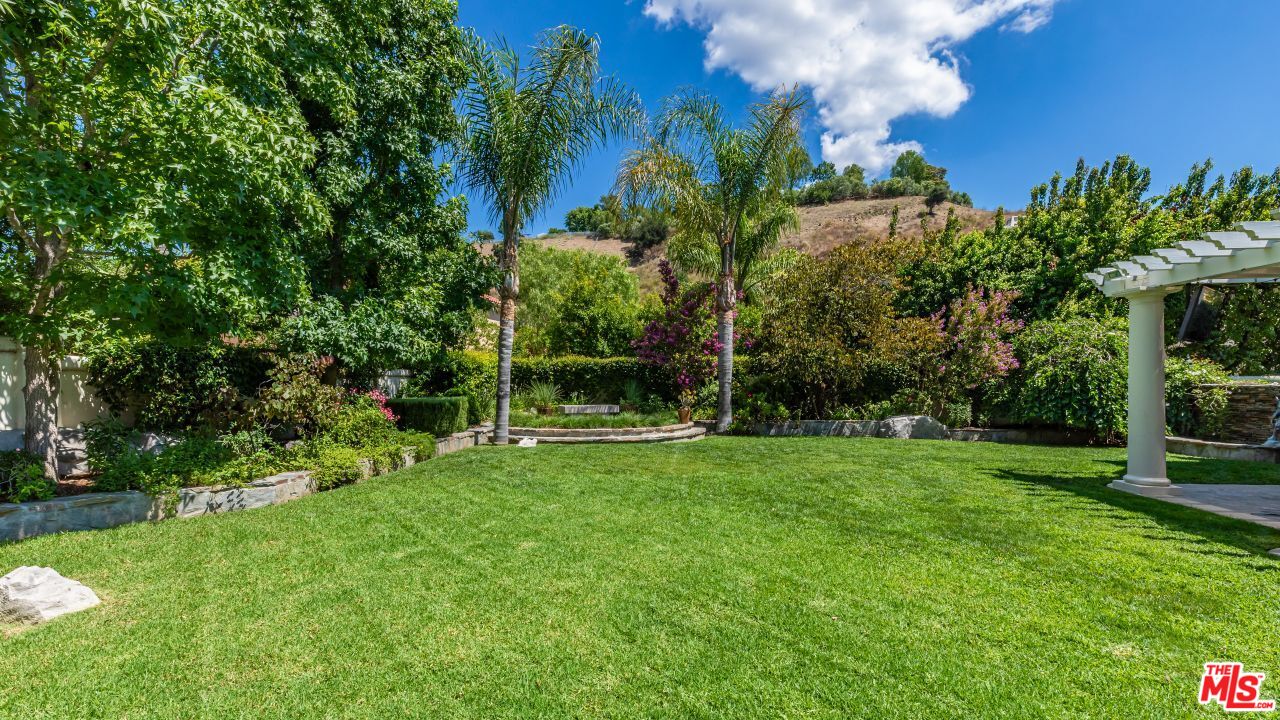 25815 Shady Grove Pl