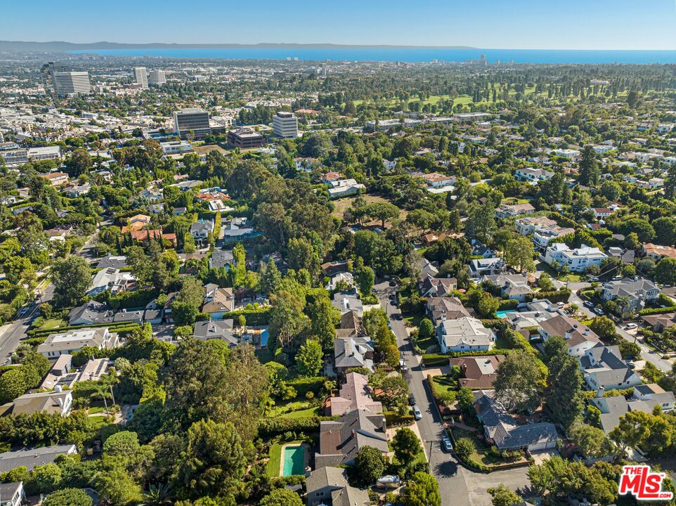 308 Oceano Dr