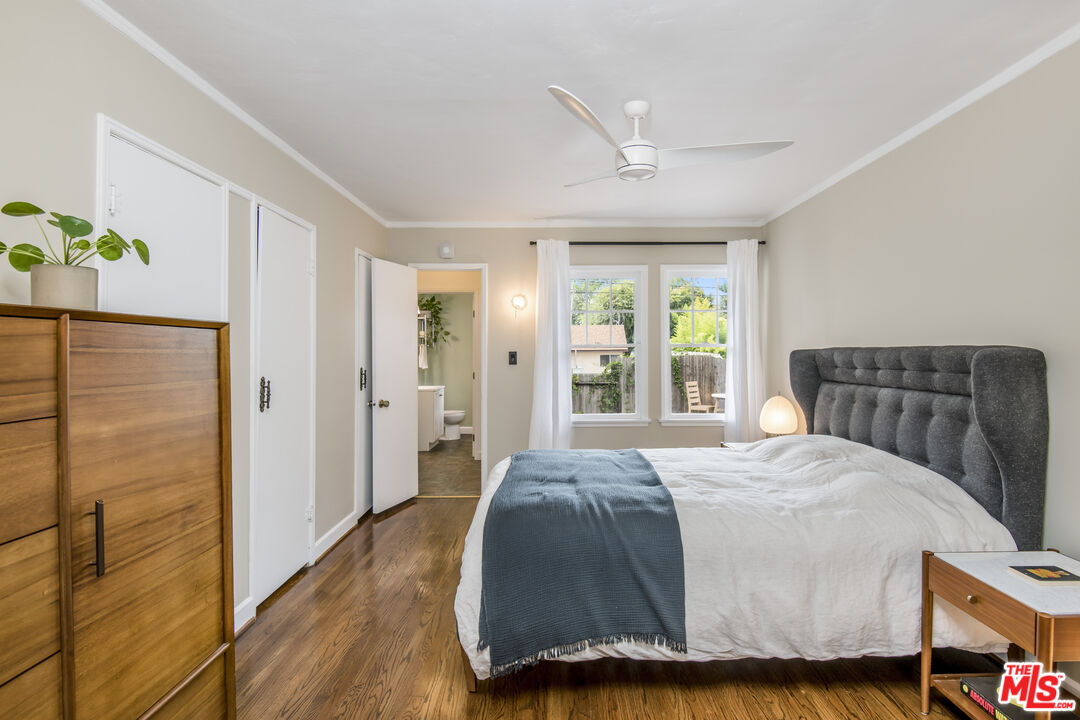 1229 N El Molino Ave