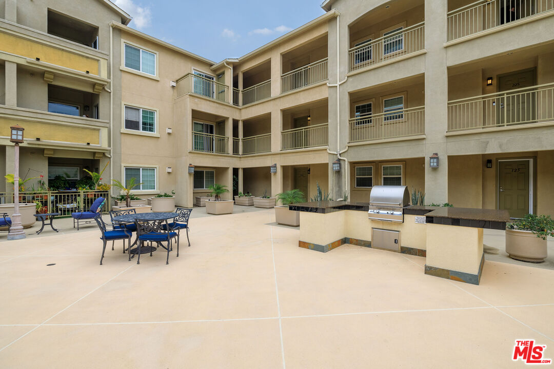 1437 Lomita Blvd Unit: 318