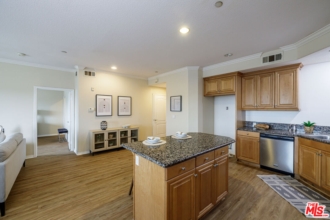 1437 Lomita Blvd Unit: 318