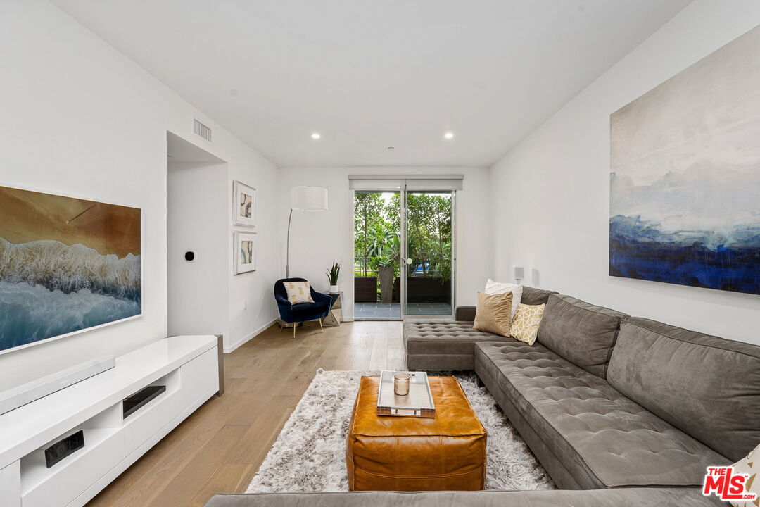 11764 Idaho Ave Unit: 102