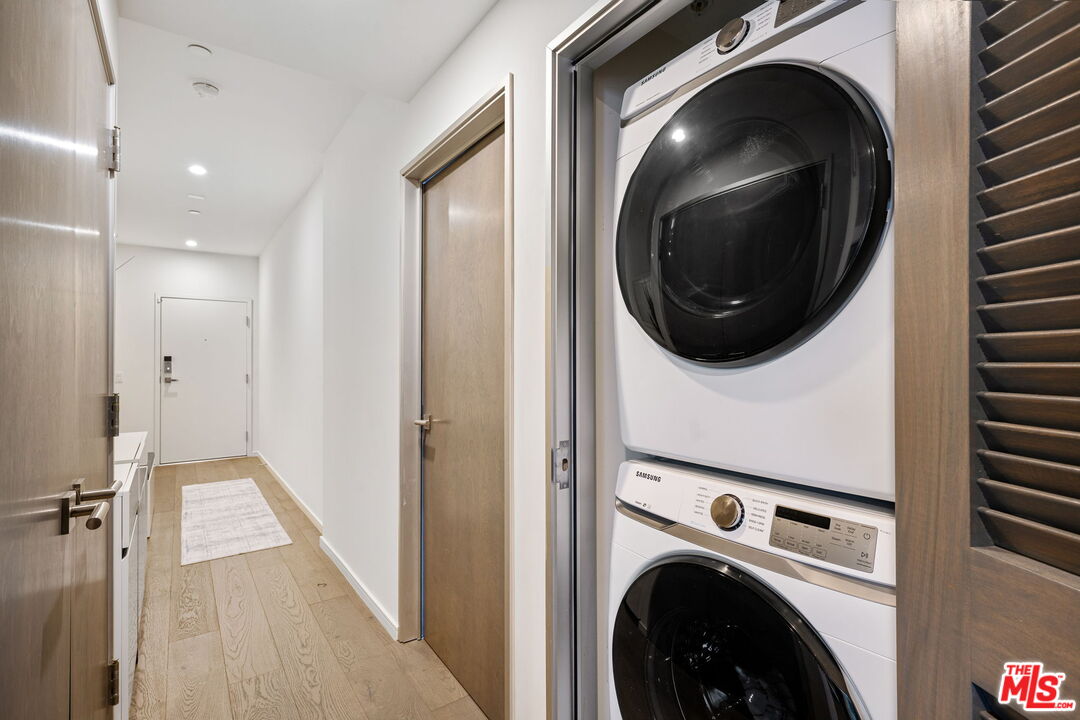 11764 Idaho Ave Unit: 102