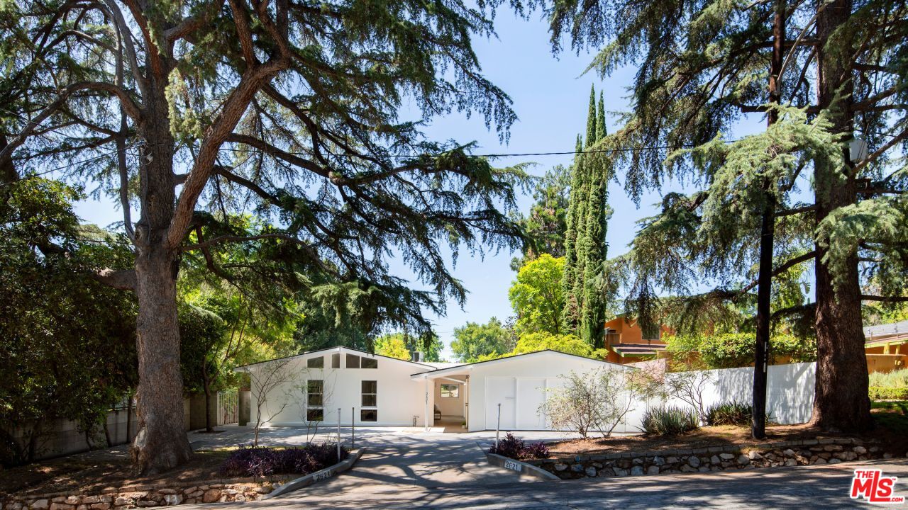 2621 Santa Rosa Ave