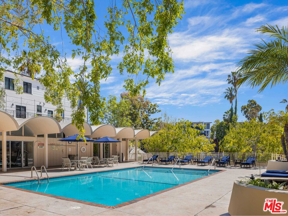 1333 S Beverly Glen Blvd Unit: 306