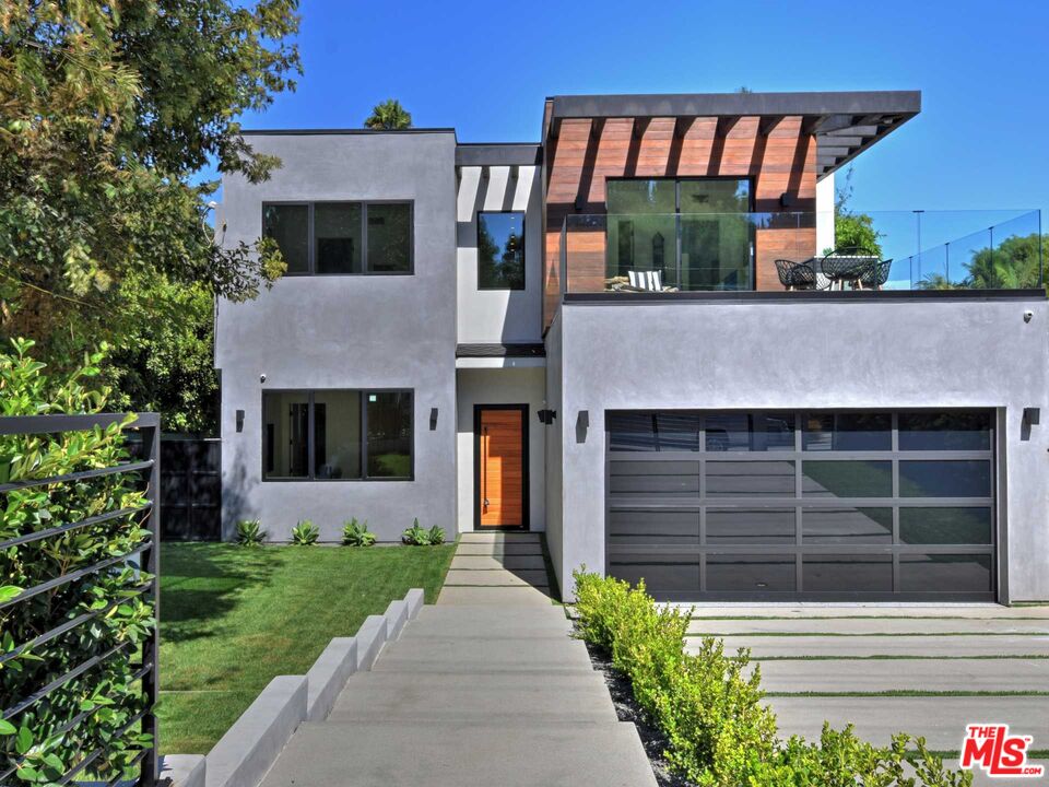 15227 Valley Vista Blvd
