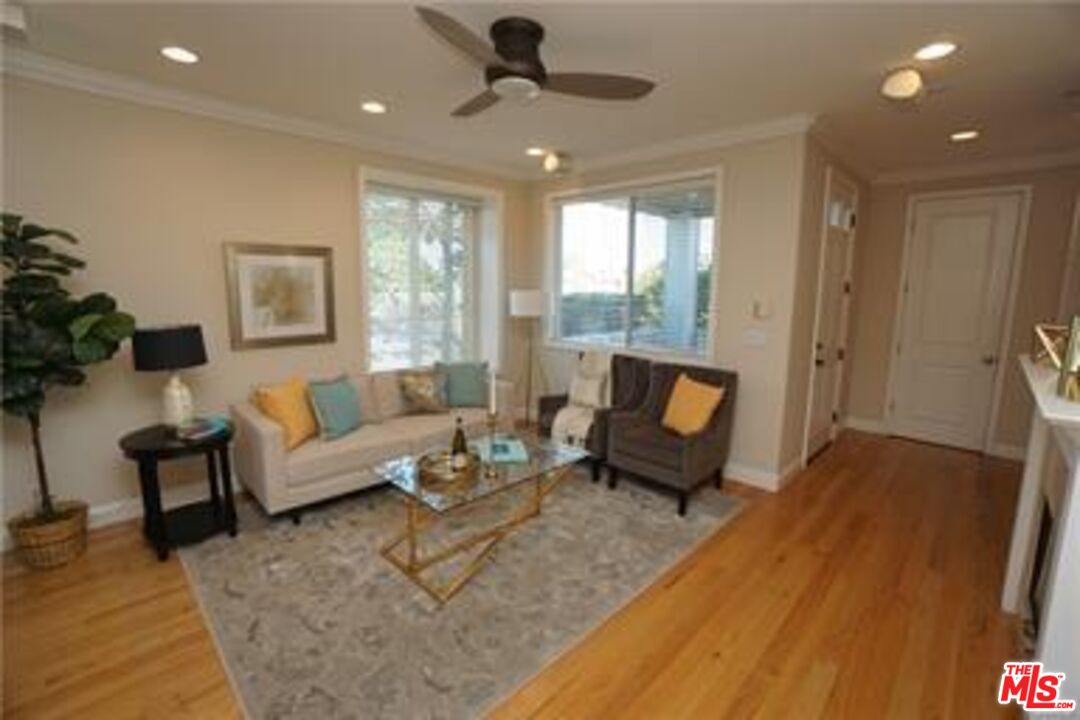 1208 Tennyson St Unit: 1