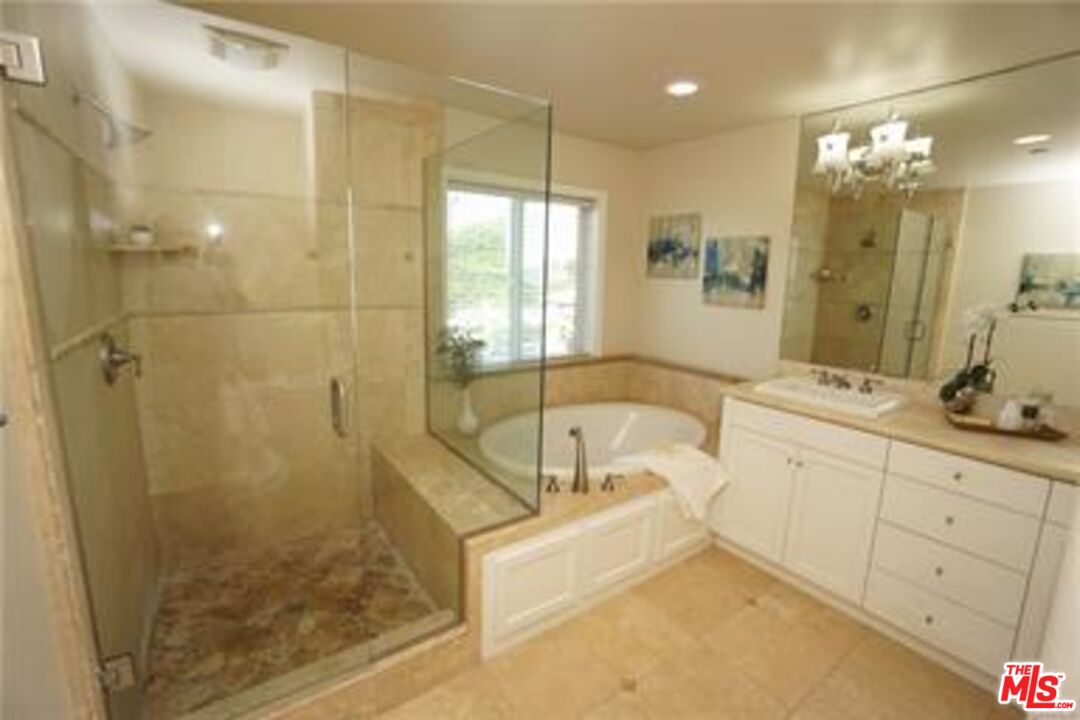 1208 Tennyson St Unit: 1