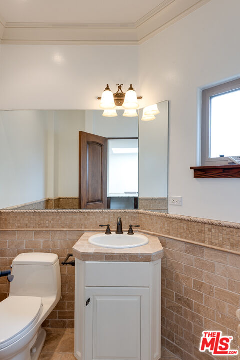 1457 12th St Unit: C