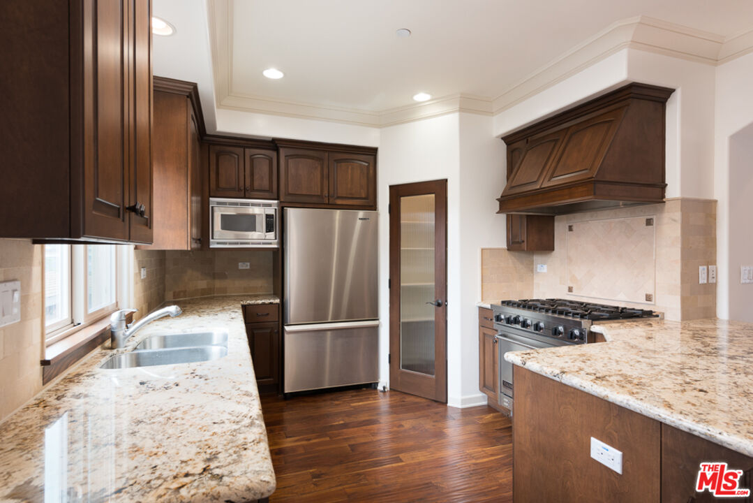 1457 12th St Unit: C