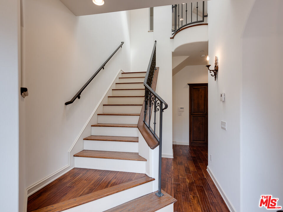 1457 12th St Unit: C