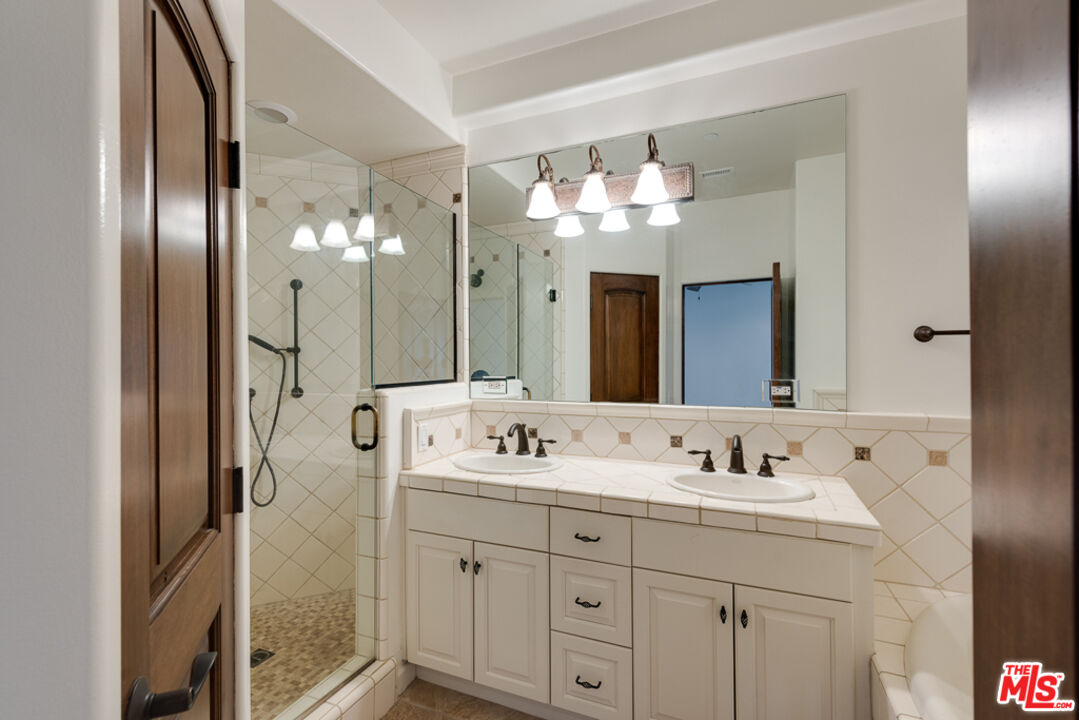 1457 12th St Unit: C