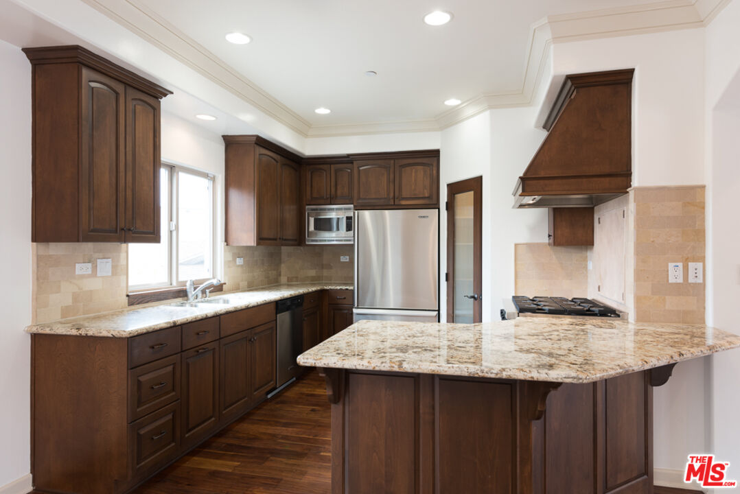 1457 12th St Unit: C