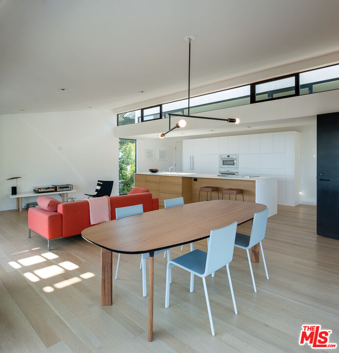 6312 Quebec Dr